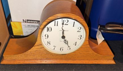 Howard Miller Mantel Clock Oak Wood