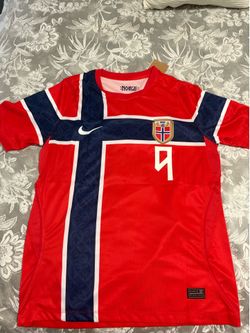 Nike shirts haaland