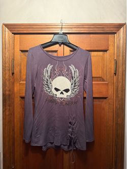 Long sleeve skeleton top