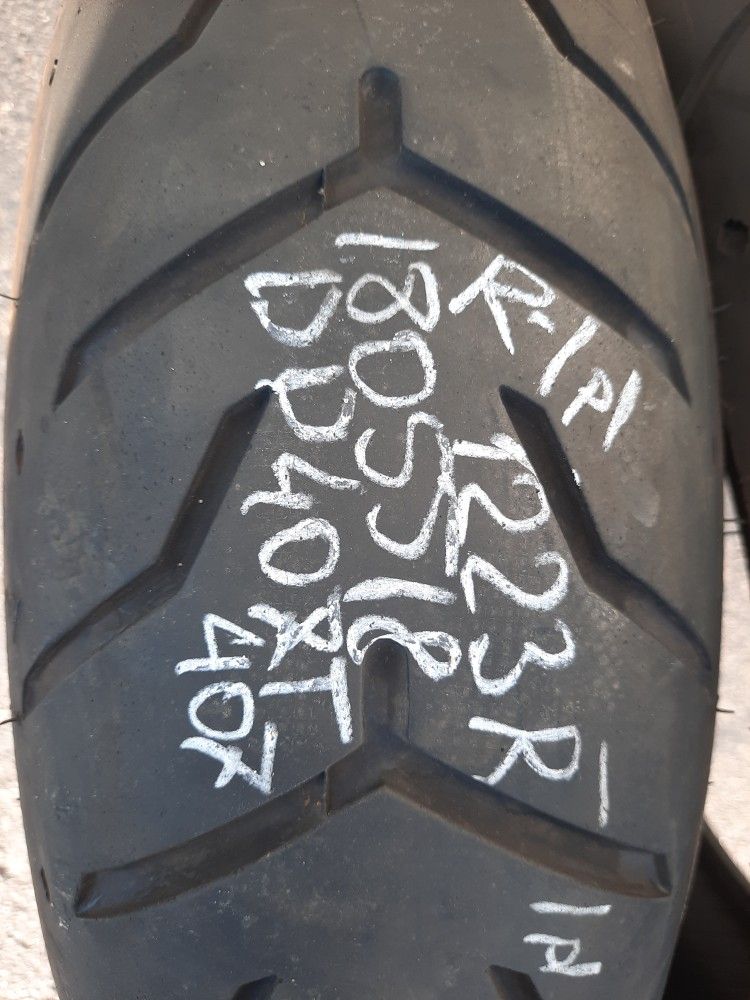 180/55/18 Dunlop D407T Harley-Davidson 180/55B18 Motorcycle Tires Like Brand New