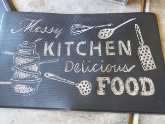 Coffee table and mats