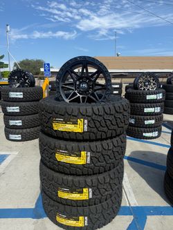 set of rims DWG MODEL H105 BLACK 17X9 6X139 OFFSET 1 ➖ LT285/70/17 ROCKBLADE RT INSTALLED