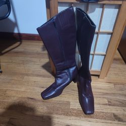 Leather Lined Boots Size 7