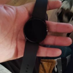 Samsung Watch 4