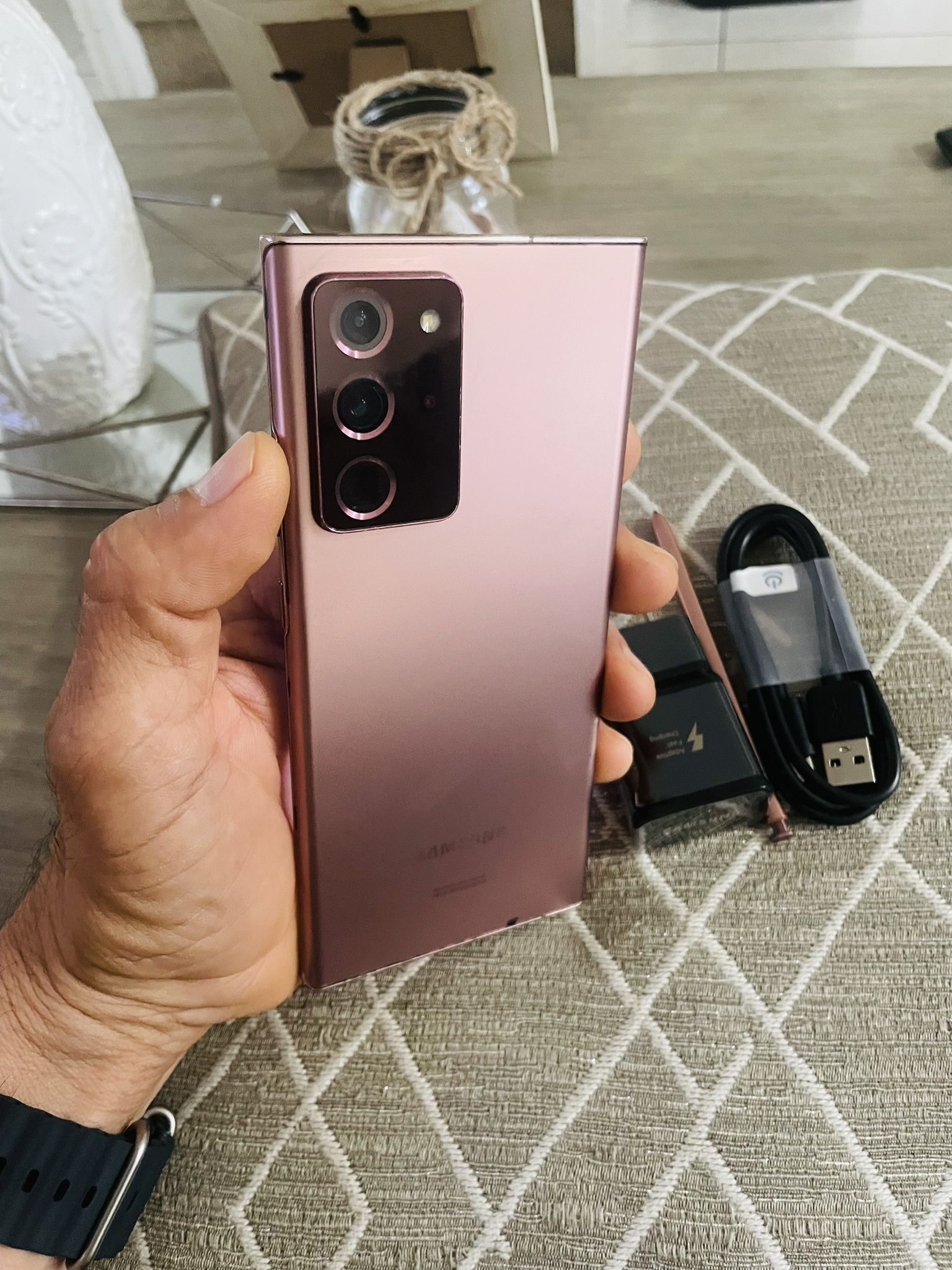 Samsung Galaxy Note 20 Ultra Bronze 128gb Unlocked. price is firm