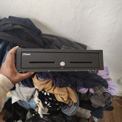 Toast Till Lock Box With Keys