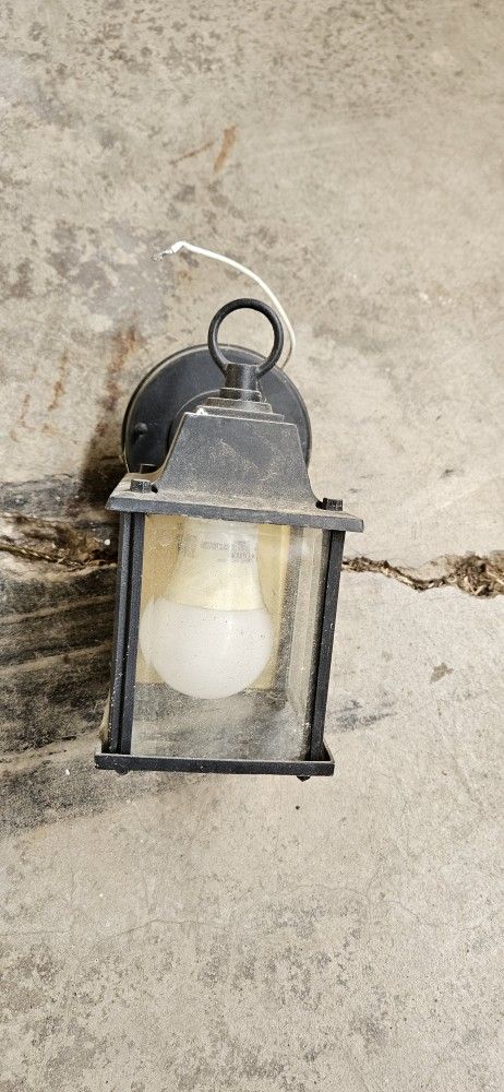 Exterior Wall Light 