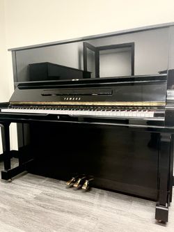 Yamaha U1A upright piano Free delivery and tuning