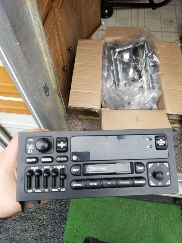 1999 dodge ram oem stereo for Sale in Monroe, WA OfferUp