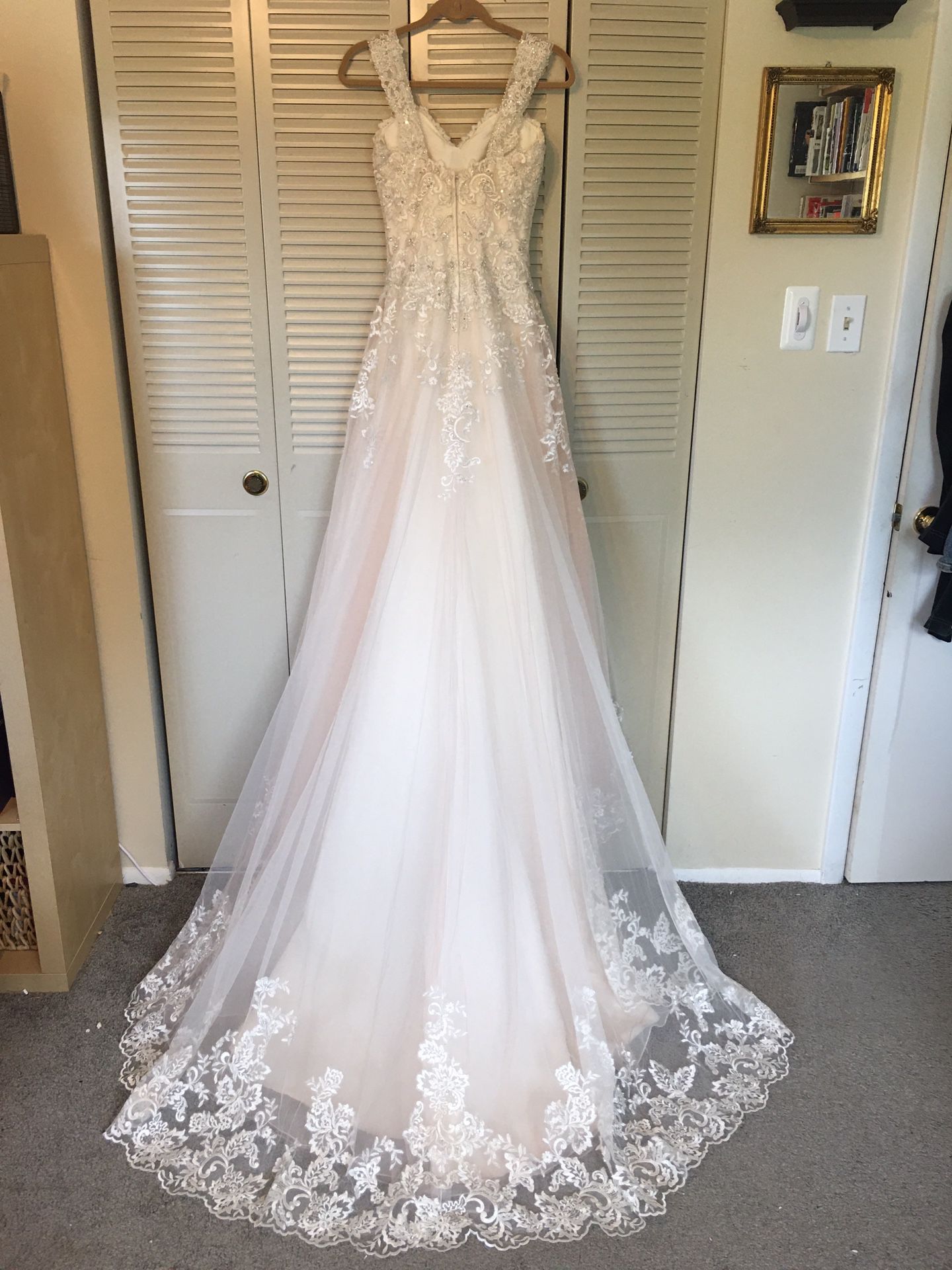 Wedding Dress Size 2 Off White 