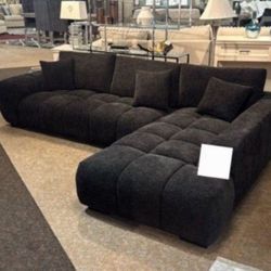 New sectional in box 📦 998