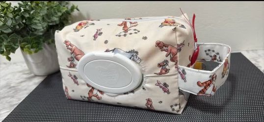 Diaper Pull-Ups Wipes Pouch Cosmetic Toiletry Pouch