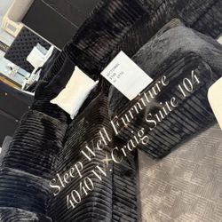 ✨️ Sectionals, 2pc Sofas ✨️ Furniture Queen Bedrooms, Dining Avail