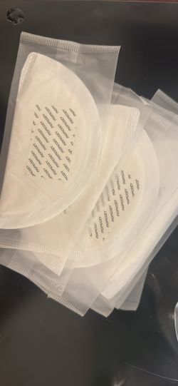 Momcozy nursing pads