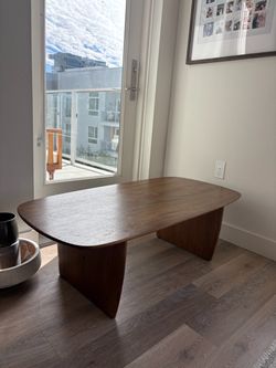Jaxson Coffee Table - Castlery