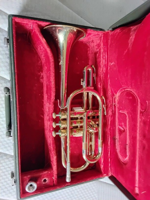 Wind BRASS Bb Instruments TRADE