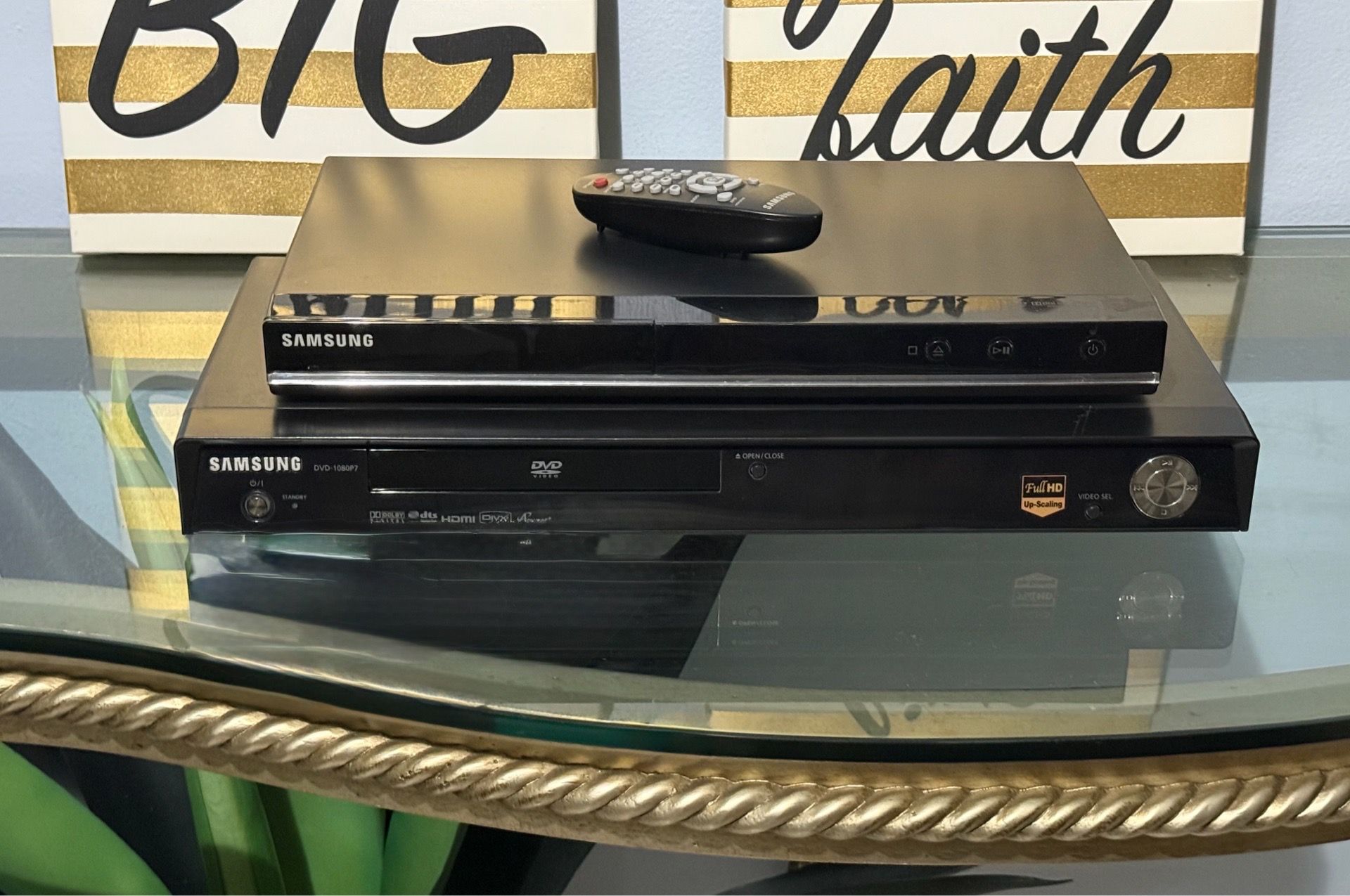(2 QTY) Samsung DVD Players with Remote