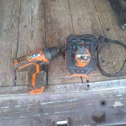 Ridgid 12v Drill Battery and Charger 
