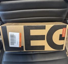 Legion go S 8” 120hz gaming handheld Ryzen z1 extreme 32Gb 1Tb steam