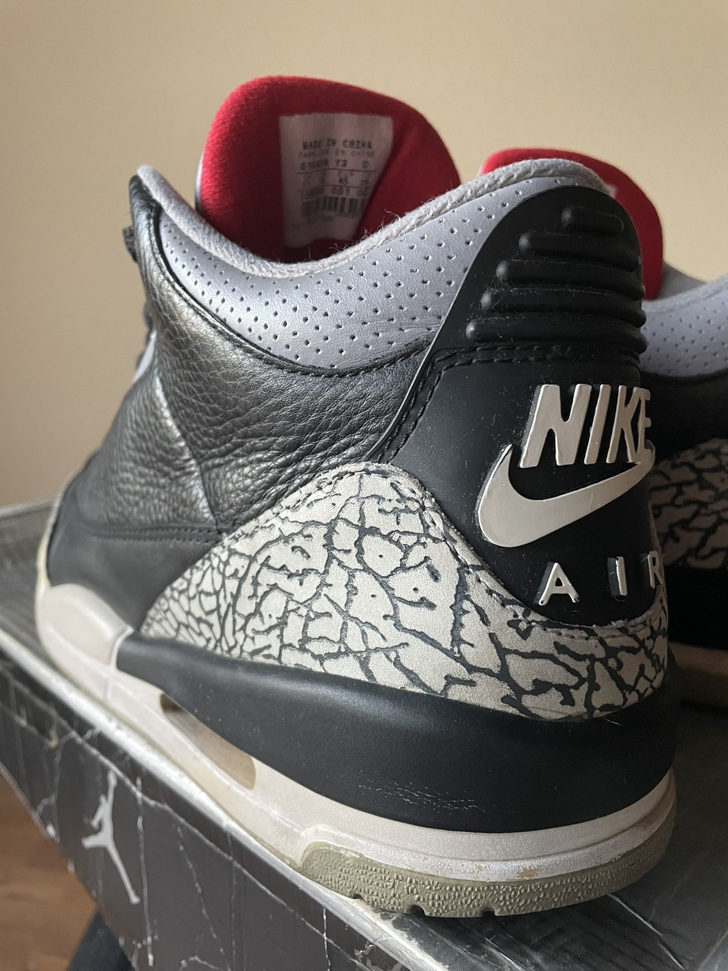 2001 Nike Air Jordan Black Cement 3 Size 11