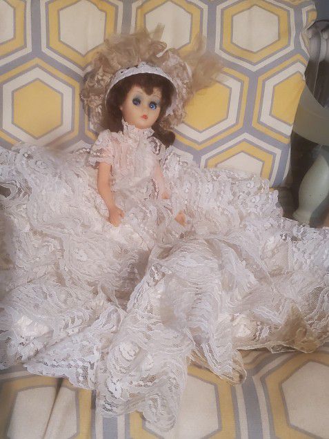 Doll With Weeding Dress