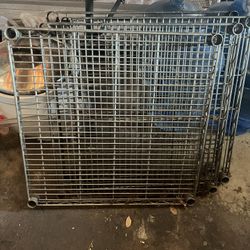 2’x2’ Wire Shelf (4 Pieces)