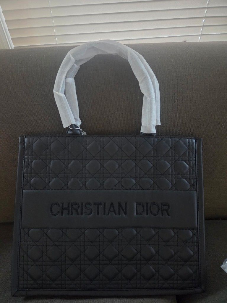 Oblique Calfskin Embossed Large Book Tote Black