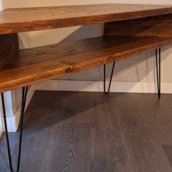 Corner console table handmade by Ian Hamilton