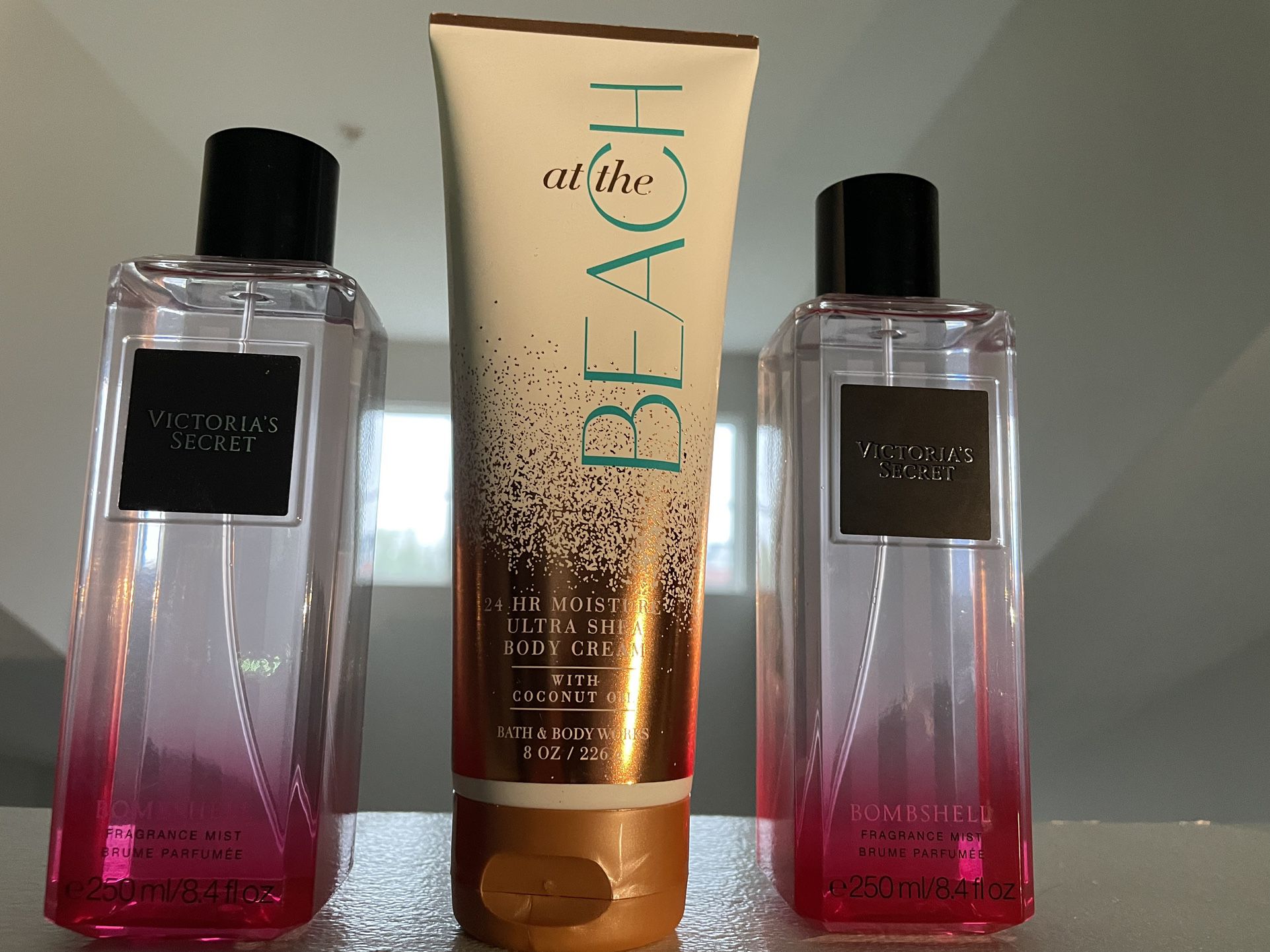 2 Fragrance Victoria Secret Mist With Bath & Body Cream