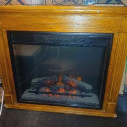 Electric Fireplace W/Heater