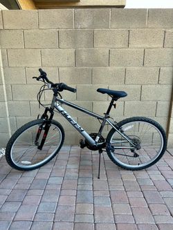 18 Speed Huffy Mountain Bike 24"