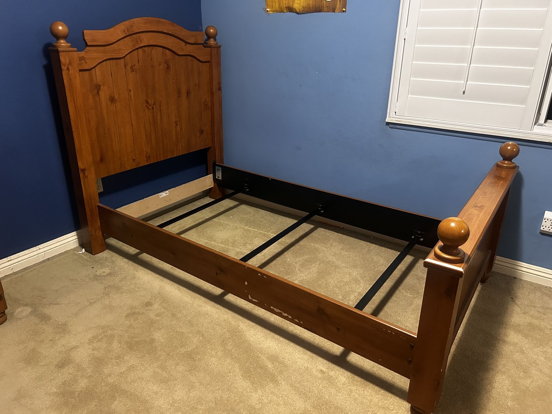 Twin Bed