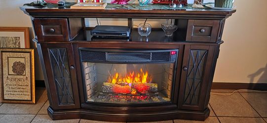 Fire place very good condition