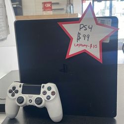 PS4 Slim Console 