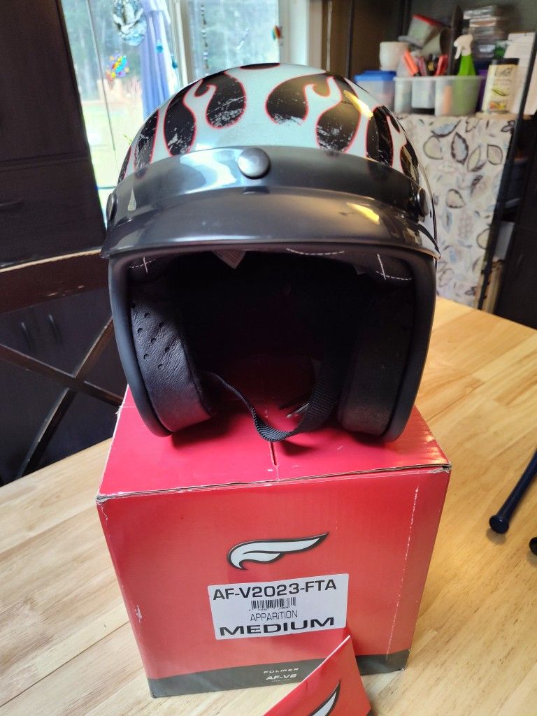 Motorcycle Helmet, N.I.B. Arthur Fulmer V2 Flamethrower