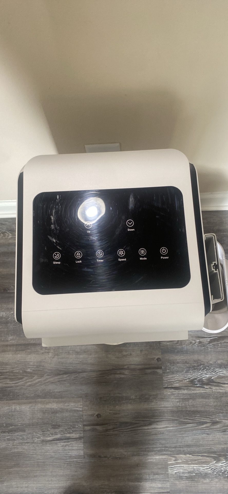 Auseo Portable Air Conditioner,5000 BTU (8000 BTU ASHRAE), 4-in-1 Air Cooler, Dehumidifier& Fan Mode ,Remote Control Easy W/ Window Kit
