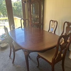 Thomasville Winston Court Dining Room SET- Table 5 Chairs + 2 Leaves Cherry Wood