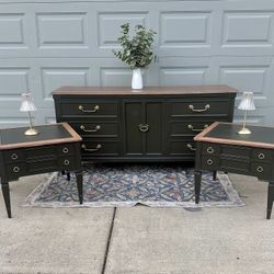Solid Wood Bedroom Set 