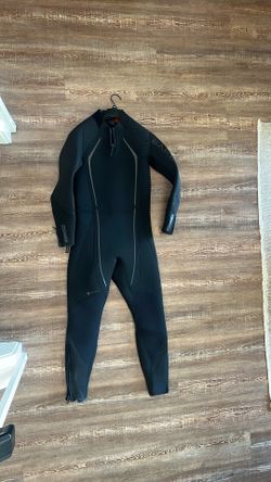 Bare Protekt 7mm Wetsuit, Size Large