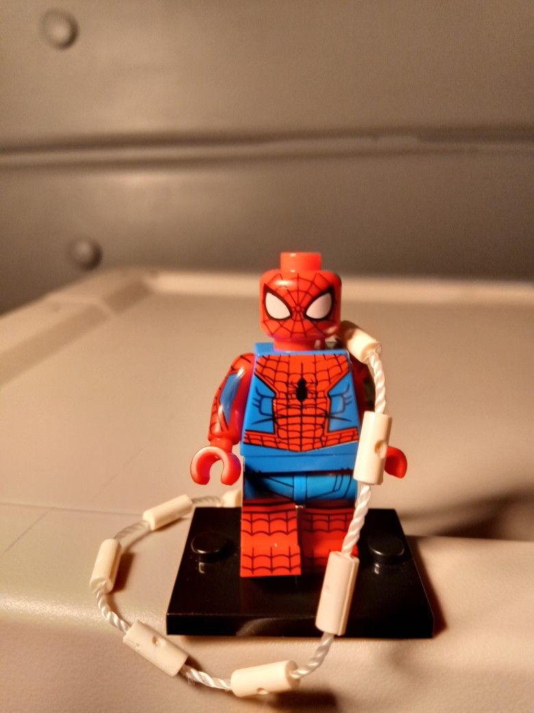 Lego Marvel Spiderman Minifigure