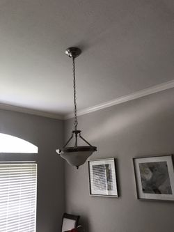 Pendant / chandelier / light