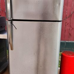 Stainless Steel Top Mount Frigidaire 