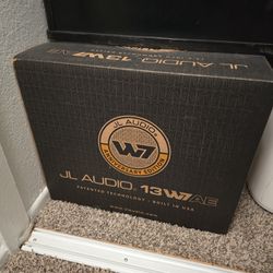 JL AUDIO 13W7