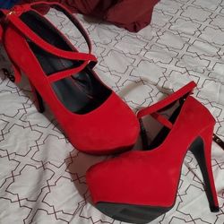 Brand New Red High Heal Pumps Size 8 $40 OBO