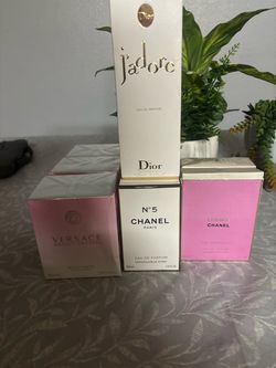Perfume men and women