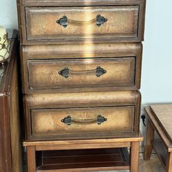 Set of dresser and cabinet. 