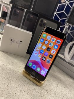 iPhone 8 64GB unlocked to any carrier! Like new!
