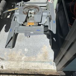 5th Wheel Hitch