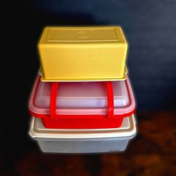 Vintage Tupperware & Rubbermaid Food Containers – Retro Kitchen Storage Lot