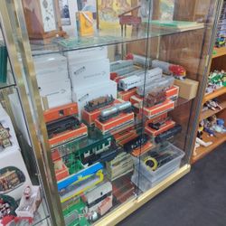 Ton Of Lionel Trains For Sale